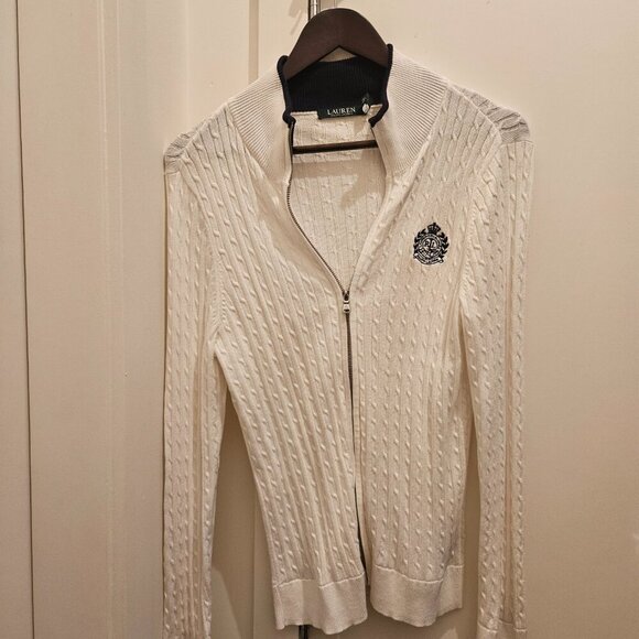 Sweater - Picture 4 of 4